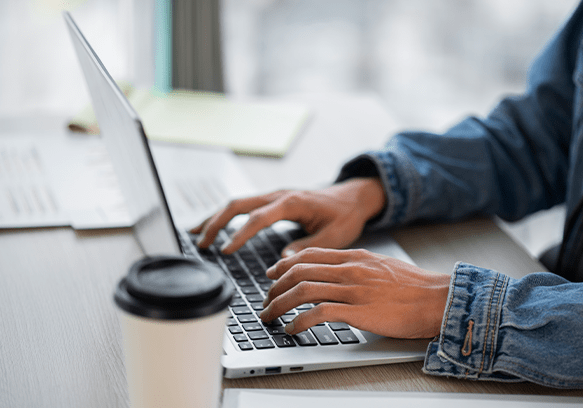 Blogs Management Software for SEO-Optimized Content Content manager using blog dashboard with SEO and scheduling tools.